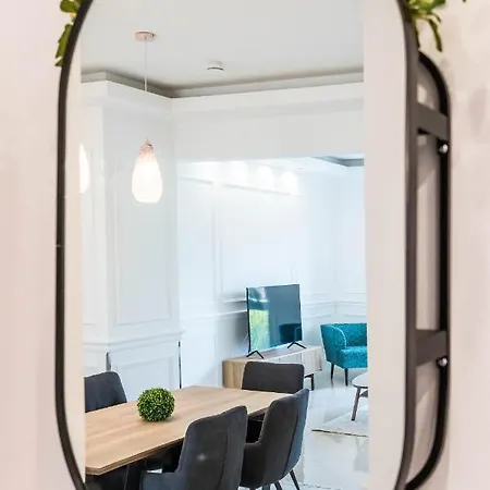 아파트 Corvinus Smart With Beautiful View