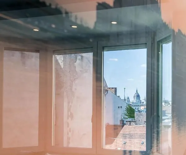 Corvinus Smart With Beautiful View